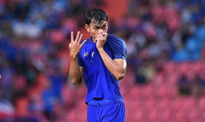 Adisak dẫn đầu danh sách Vua phá lưới với 8 bàn thắng